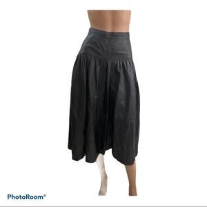 Absolu Paris Black Leather High Waisted Skirt  S
